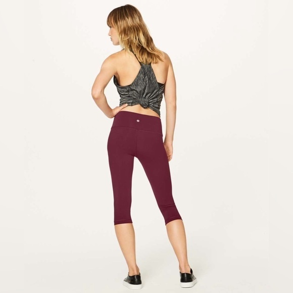 Lululemon Wunder Under Hi-Rise 1/2  Tight *Full-On Luxtreme 17" - Picture 2 of 8